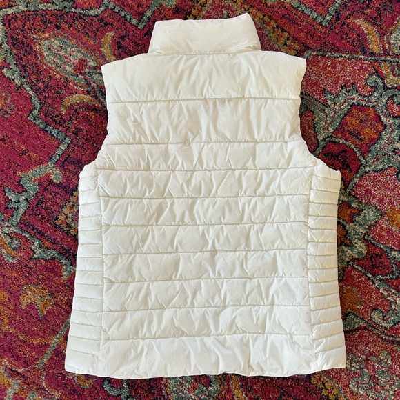 Pulse Women's Cream Quilted Vest - Picture 5 of 14